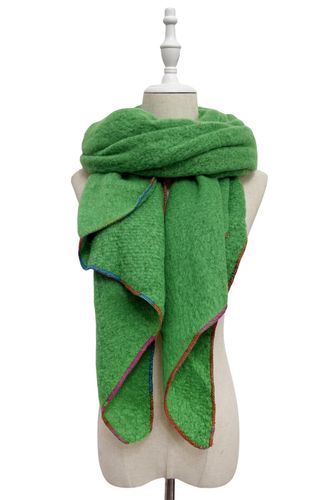Plain Contrast Stitch Wool Diagonal Edge Scarf