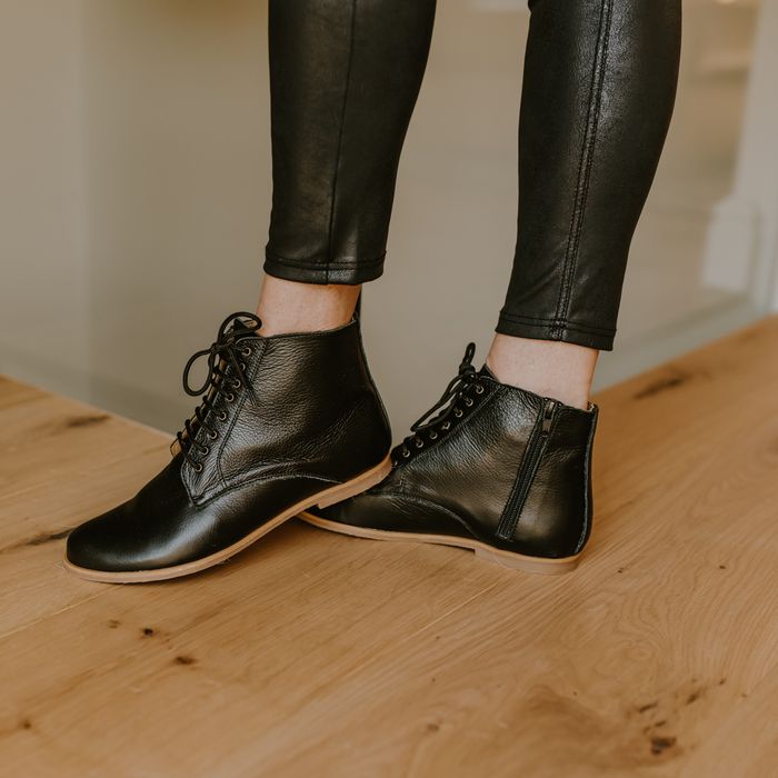 Jo Boot