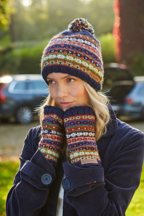 Women's 100% Wool Accessories