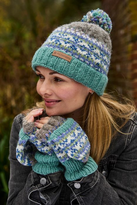 Women's 100% Wool Accessories