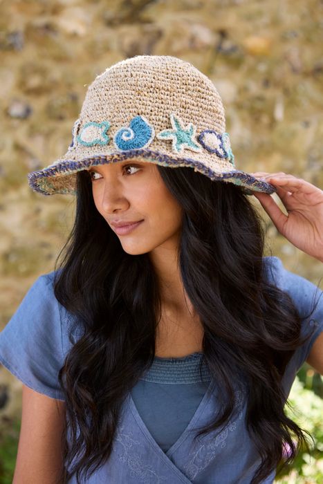 Sun Hats and Sarongs