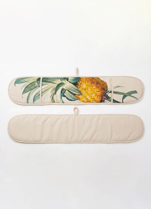 Exotic Pineapple Oven Gloves (SKU: EPOG1)