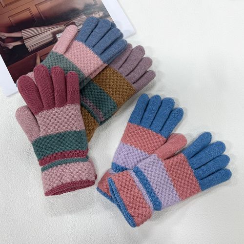 GLOVE COLLECTION