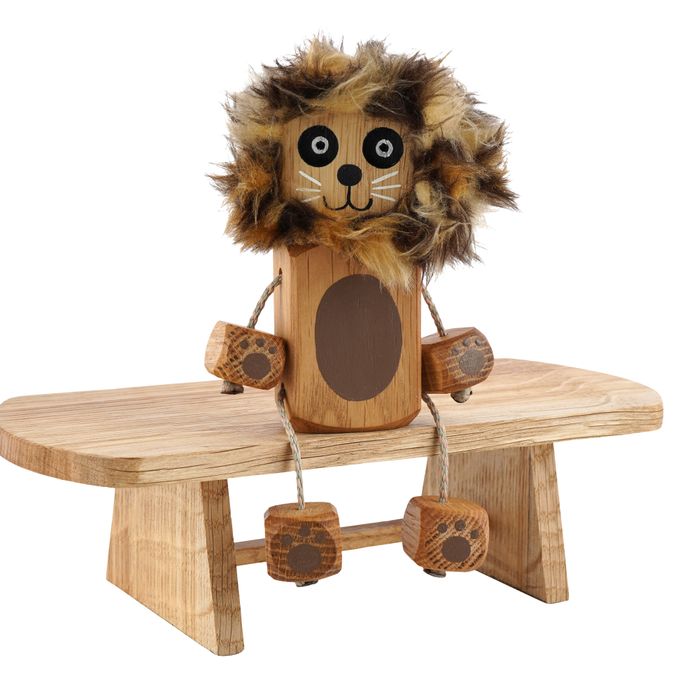 Dark Lion Ned in Oak