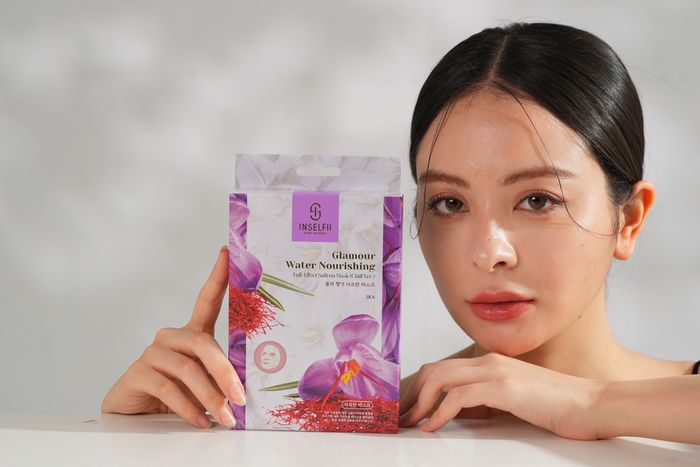 Glamour Water Nourishing Full-Effect Saffron Mask（chill ver.）
