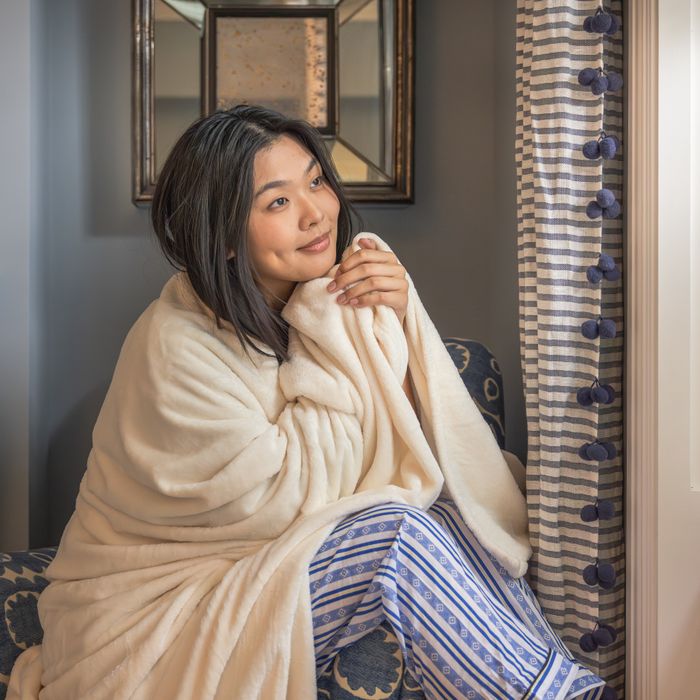 CloudTopper™  Luxury Blanket - Cream Ivory