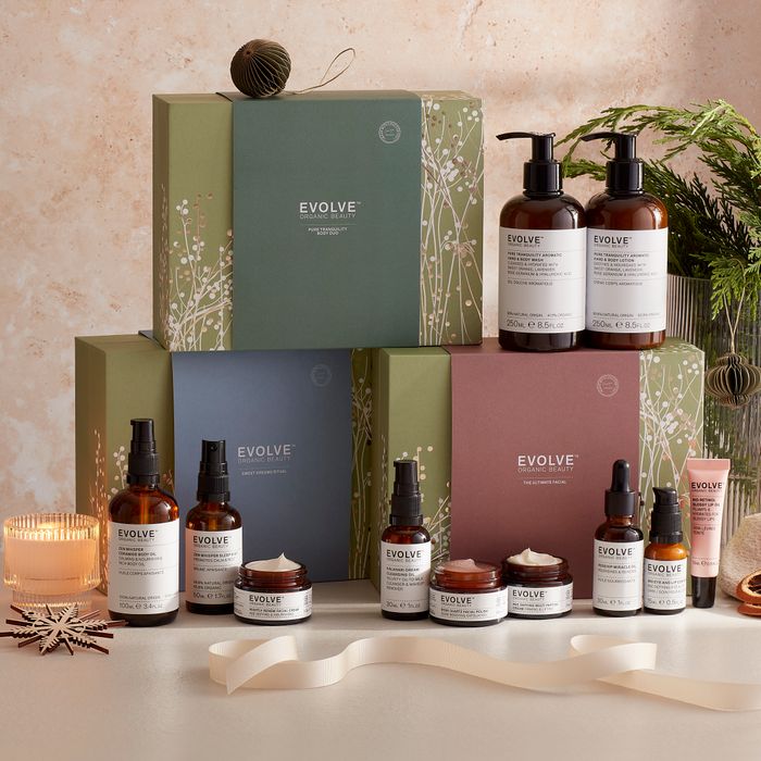 Evolve Organic Beauty Christmas Collection