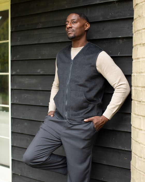 Peter Gilet | Dark Charcoal