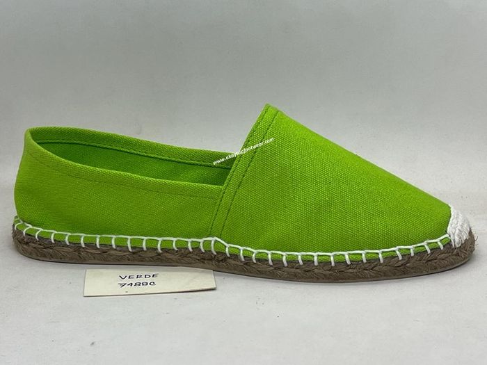 SOLID COLOR ESPADRILLES