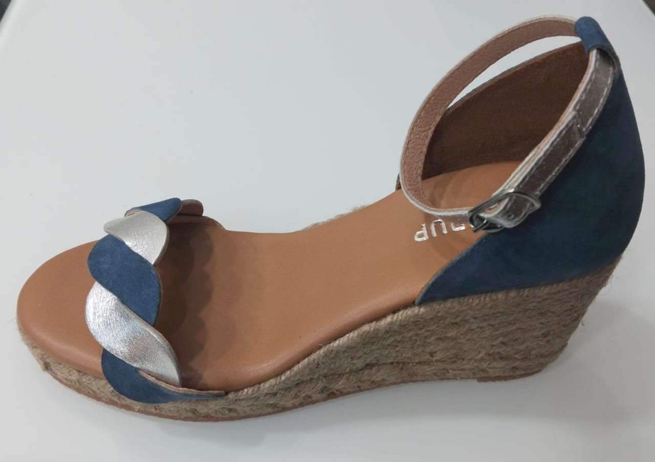HEEL SANDALS