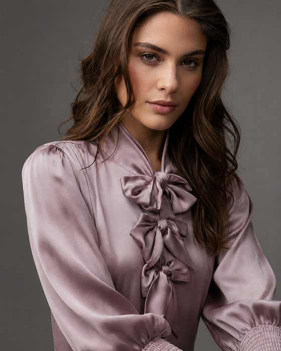 TOPS AND BLOUSES AUTUMN COLLECTION 26/27