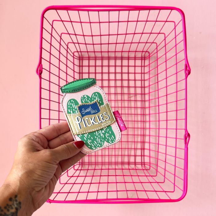 PICKLE CARD HOLDER