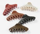 hair claw / claw clip