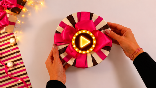 The Candle Carousel® Gifting Experience
