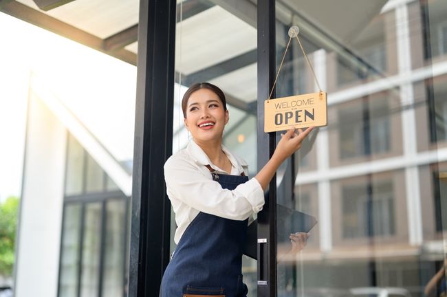 What Retailers Can Learn from DTC (Direct-to-Consumer) Brands