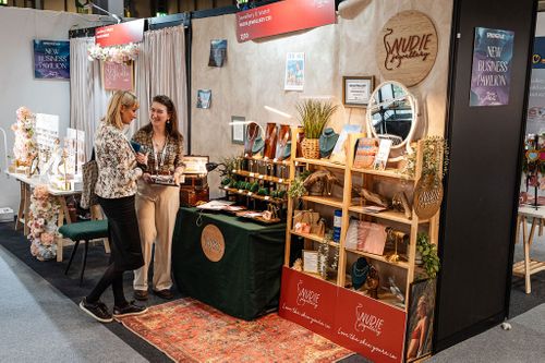 How to Make Your First Autumn Fair Stand a Success 