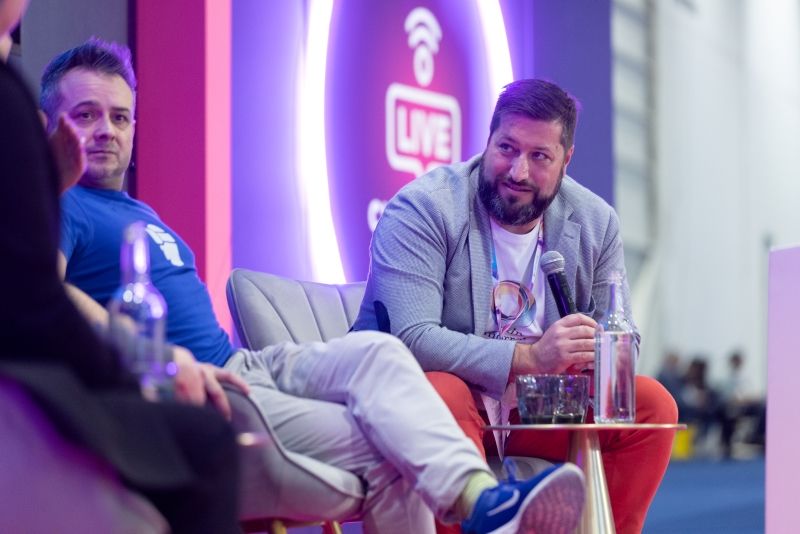 Live debate: ‘It's 9am...Do you know where your students are?’