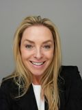 Fiona Lynn