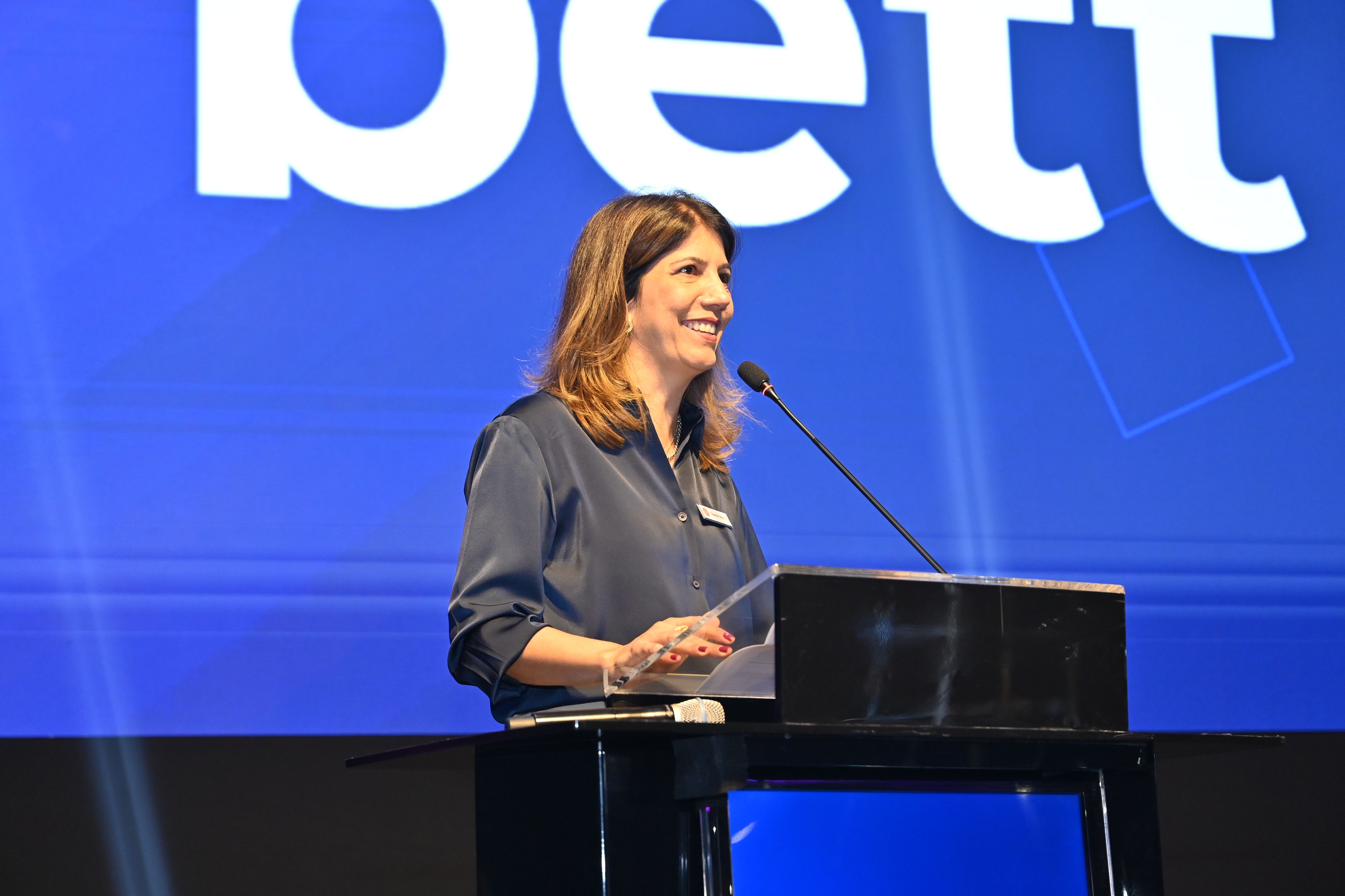 Claudia Valerio na Bett Brasil 2025