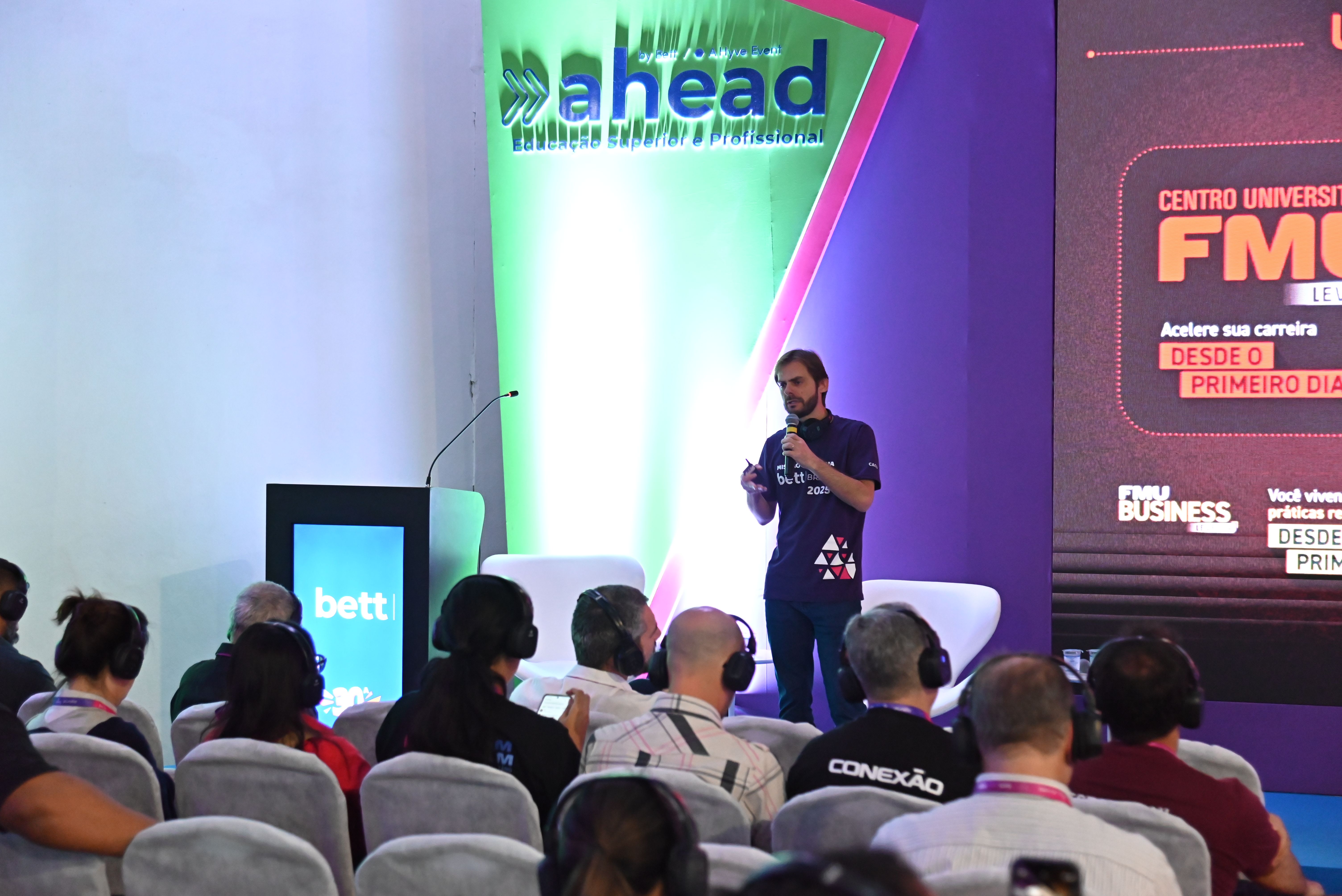 Ahead by Bett - Educação