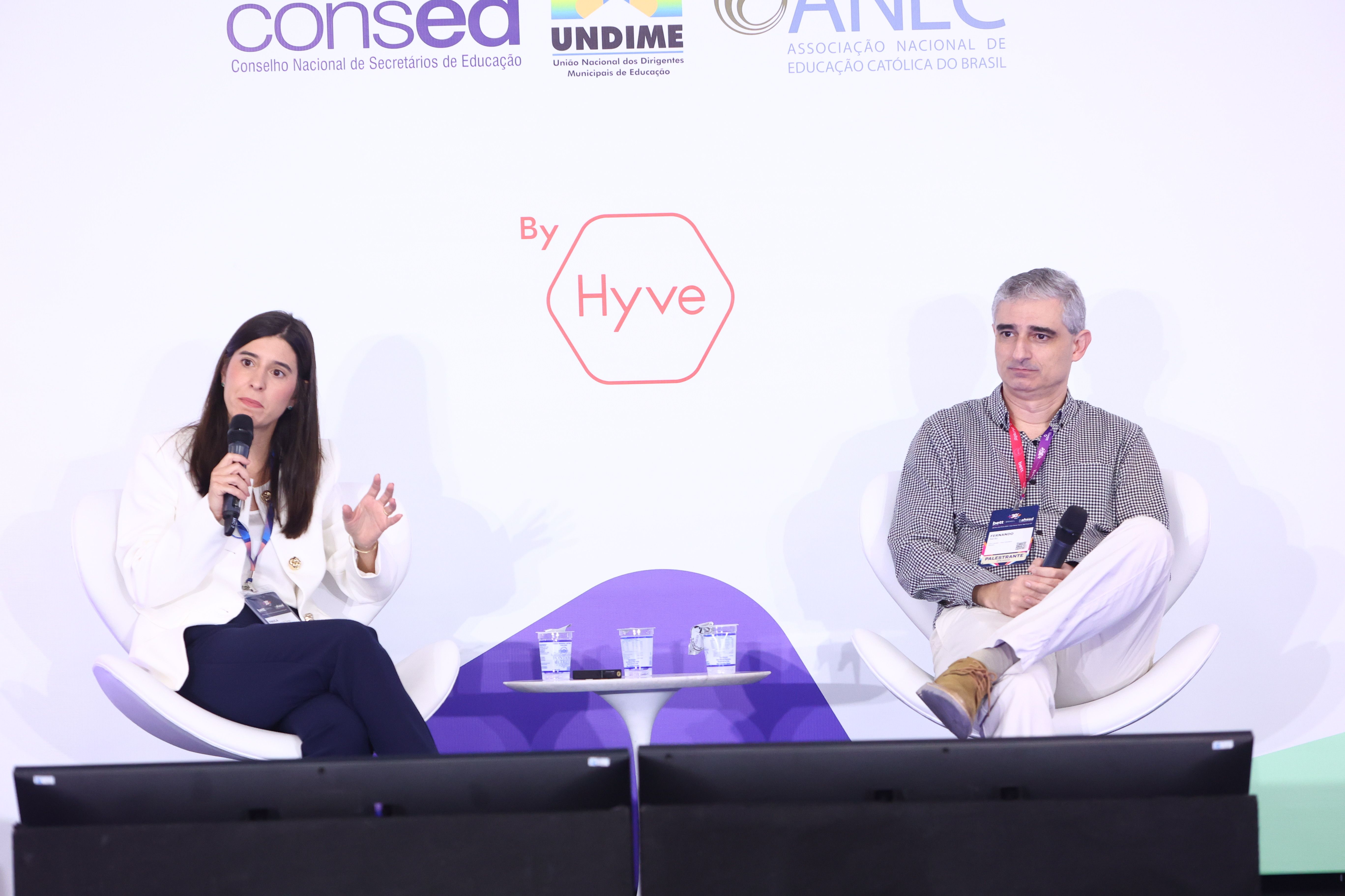 Especialistas debateram a sustentabilidade financeira das escolas. Foto: Bett Brasil.