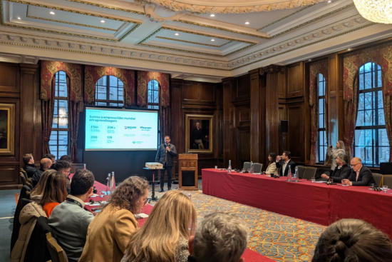 Reuni&atilde;o com governo brit&acirc;nico - delega&ccedil;&atilde;o bett uk