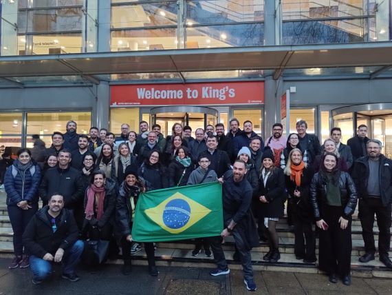Delega&ccedil;&atilde;o Bett UK: busca comum pela educa&ccedil;&atilde;o de qualidade