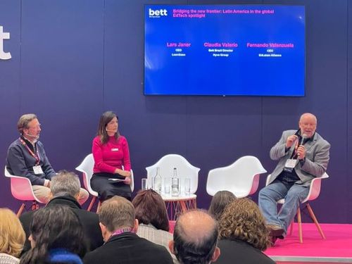 Diretora da Bett Brasil participa de painel sobre o mercado de educação na América Latina durante a Bett Show