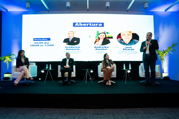 Intelig&ecirc;ncia artificial e intelig&ecirc;ncia emocional na educa&ccedil;&atilde;o marcam abertura da Jornada Bett Nordeste