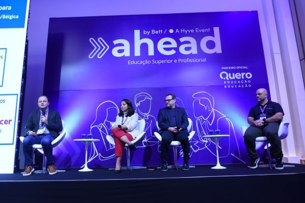 Fórum Ahead by Bett: empresas investem na união do ensino médio com o ensino profissionalizante