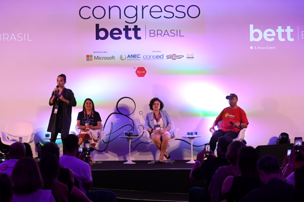 Bett Talks: iniciativa revela hist&oacute;rias inspiradoras na educa&ccedil;&atilde;o