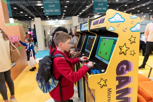 Divers&atilde;o, inclus&atilde;o e prote&ccedil;&atilde;o aos estudantes marcam a Bett UK 2022