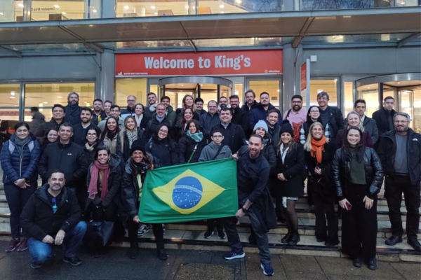Bett Brasil organiza delega&ccedil;&atilde;o com 200 integrantes para imers&atilde;o educacional em Londres