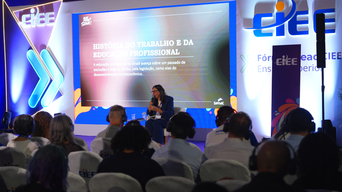 Educação profissional exige formação cidadã para enfrentar desigualdades históricas