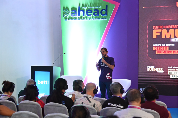 Ahead by Bett promove reflex&otilde;es estrat&eacute;gicas sobre inova&ccedil;&atilde;o e o futuro do ensino superior no Brasil