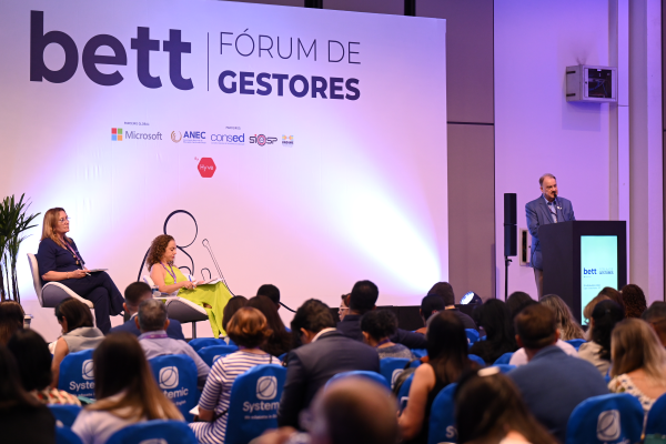 F&oacute;rum de Gestores promove debates essenciais para gest&atilde;o escolar na educa&ccedil;&atilde;o b&aacute;sica