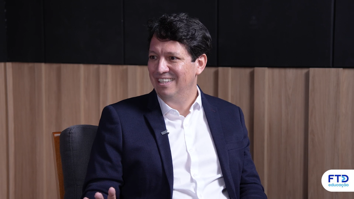 Indicadores educacionais ganham protagonismo na gestão escolar e orientam decisões com base em evidências