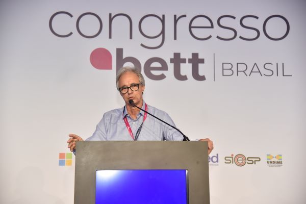 Participa&ccedil;&atilde;o na Bett Brasil amplia visibilidade da C&aacute;tedra S&eacute;rgio Henrique Ferreira