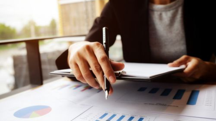 Como transformar a gestão financeira em crescimento real para as escolas