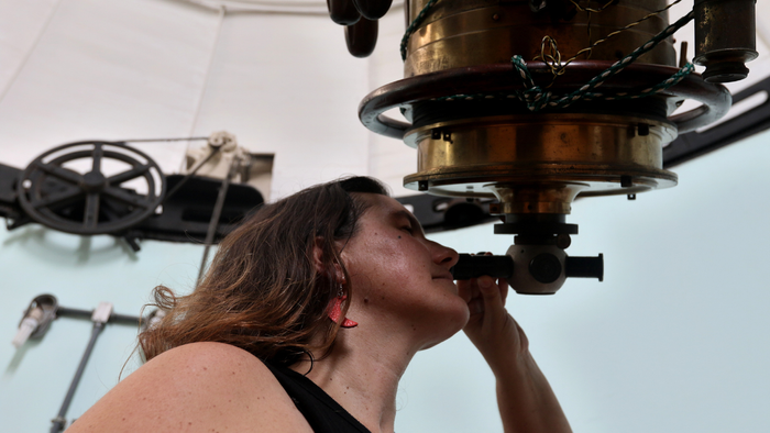 Produção científica brasileira volta a crescer em 2024, mas ainda não recupera nível pré-pandemia