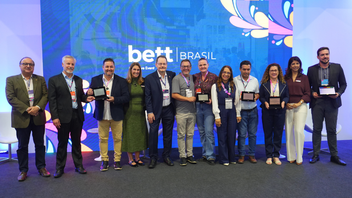 Bett Brasil reconhece iniciativas de sucesso na educação pública em estados e municípios