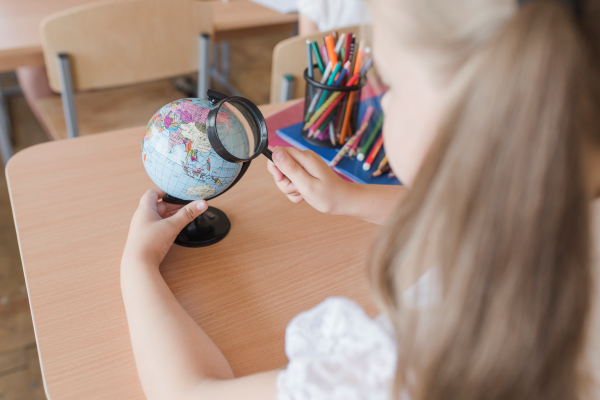 Reggio Emilia: uma escola que atende &agrave; educa&ccedil;&atilde;o e aos princ&iacute;pios de assist&ecirc;ncia social