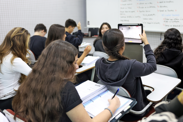 Transformar a Educação para quê? Para quem? E em quê?