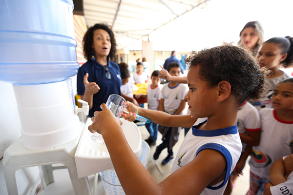 Escolas precisam se adaptar &agrave; nova realidade do clima