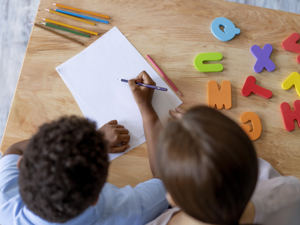 Desenvolvendo competências socioemocionais na escola