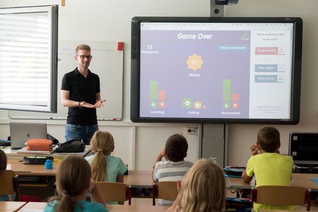 Porque tecnologia n&atilde;o substitui o professor