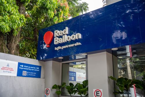 Red Balloon leva franquia de educação infantil bilíngue para a Bett Brasil