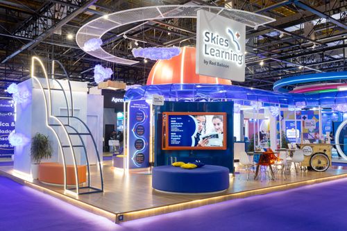 Skies Learning foca na experiência do cliente e formação docente na Bett Brasil