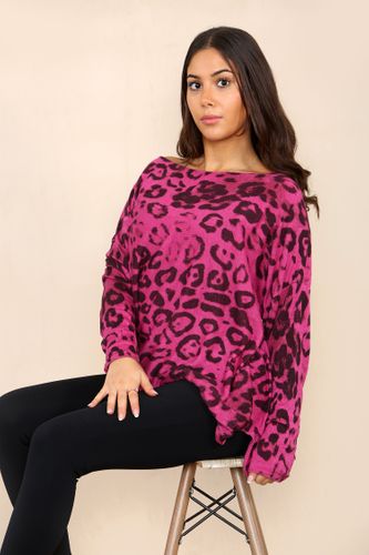 ANIMAL PRINT TOP