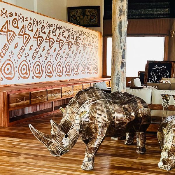 Hotels, Airbnbs and Lodges